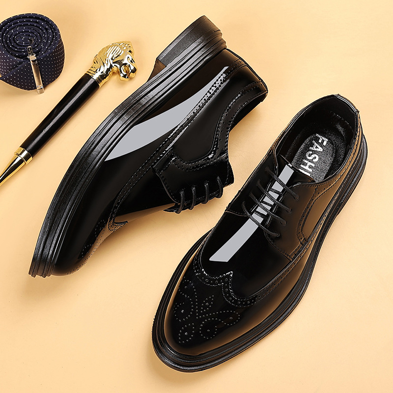 Men Shoes For Wedding - أحذية رجالية رسمية من الجلد اللامع