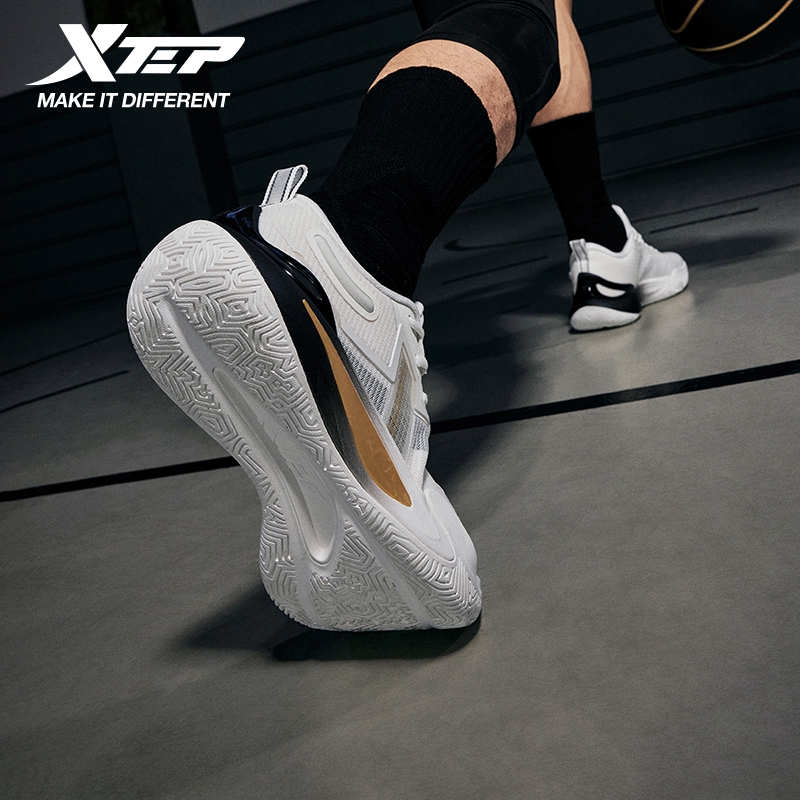 حذاء رياضي Xtep Light Attack 5 - مراجعة Men'S Shoes Grip وسعره