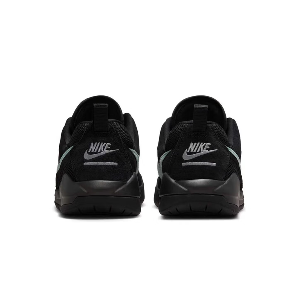حذاء Nike Air Jordan CMFT Era  - مراجعة Men'S Shoes Jordan 1 وسعره