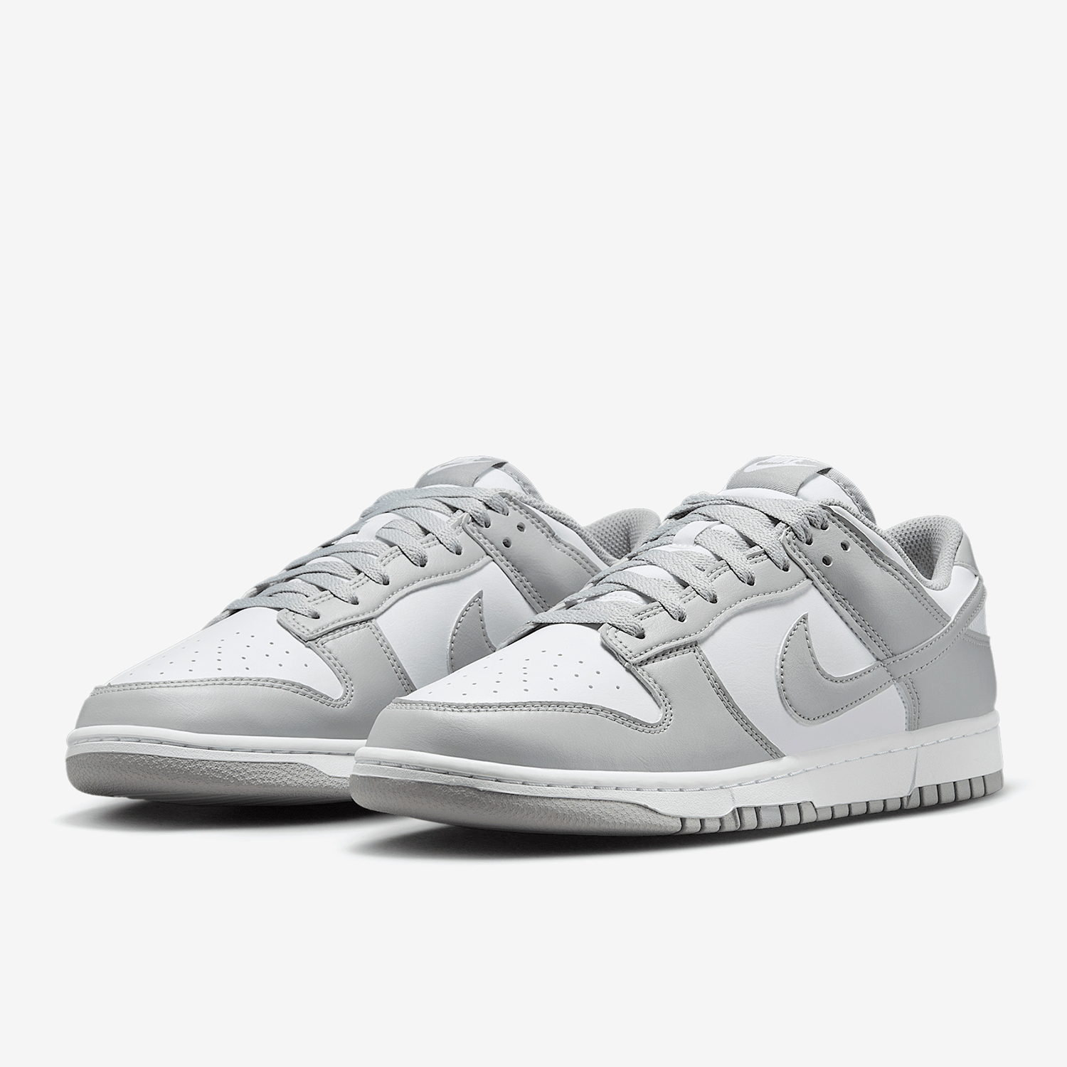 حذاء Nike Authentic Dunk Low R - مراجعة Men Shoes On Sale Nike وسعره