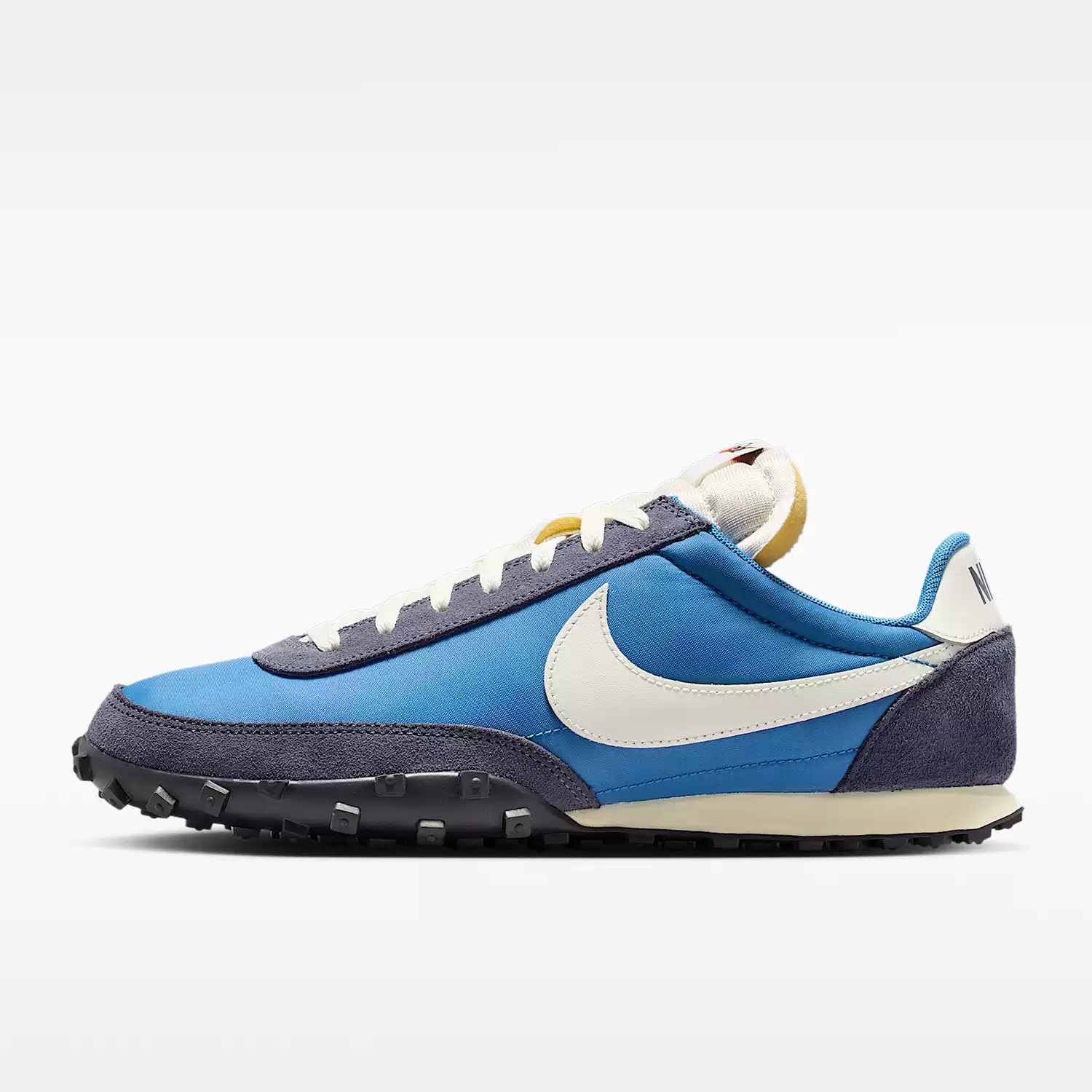 حذاء رياضي مريح للرجال من نايك - مراجعة Men Shoes On Sale Nike وسعره